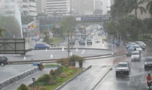 Hujan Lebat Intai Jabodetabek, BMKG Minta Masyarakat Perhatikan Lingkungan