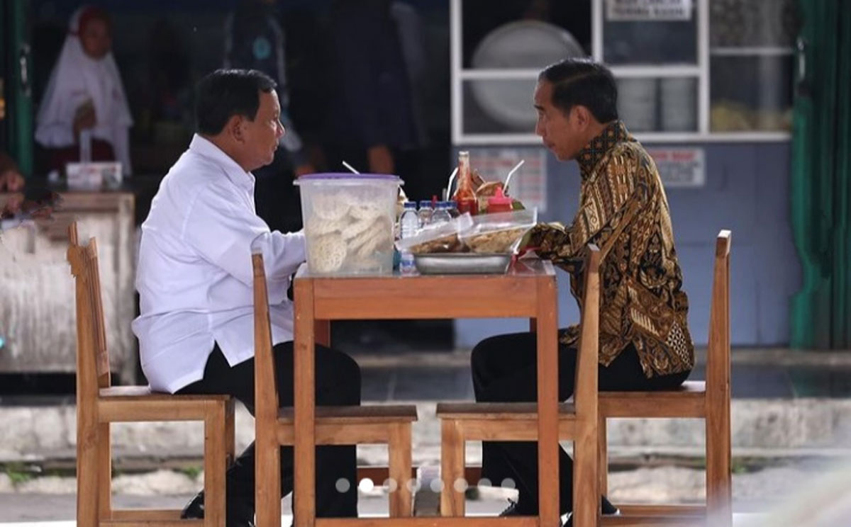 PDIP Sindir Pertemuan Jokowi dan Prabowo: Makan Jagung Ngga Tumbuh
