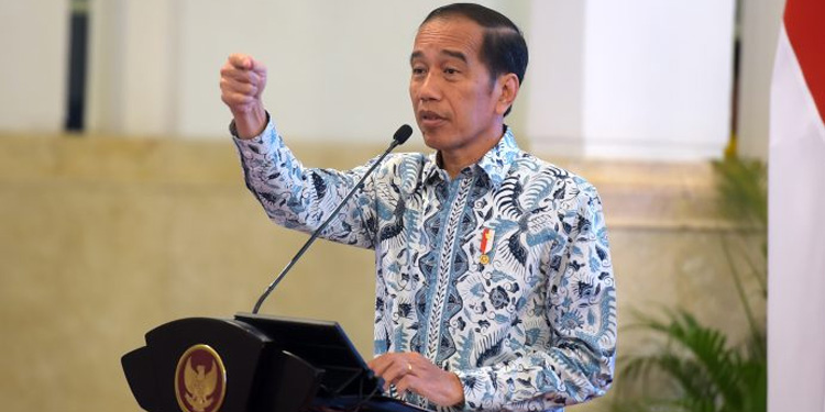 Tanggapi Isu Menteri Mundur, Jokowi: Semua Hal Dikaitkan Politik - jokowi - www.indopos.co.id